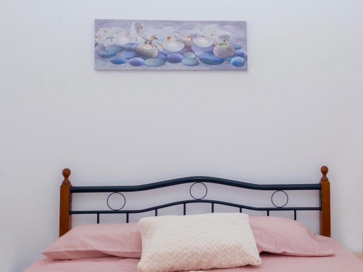 Fam Central Apt 이라클리온 외부 사진